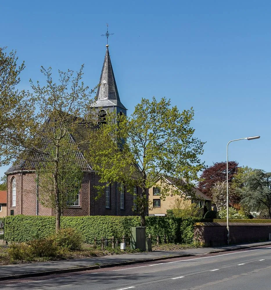 Hurdegaryp: Hurdegaryp, de Hofkerk RM35655 foto3 2015-05-10 10.59